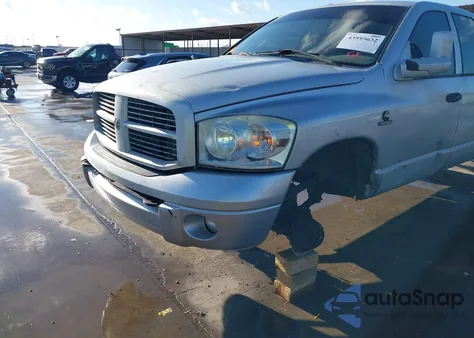 2007 Dodge Ram 2500 Slt/Trx4 Off Road/Sport/Power Wagon из США, поврежденный, VIN 3D7KS28A67G852442